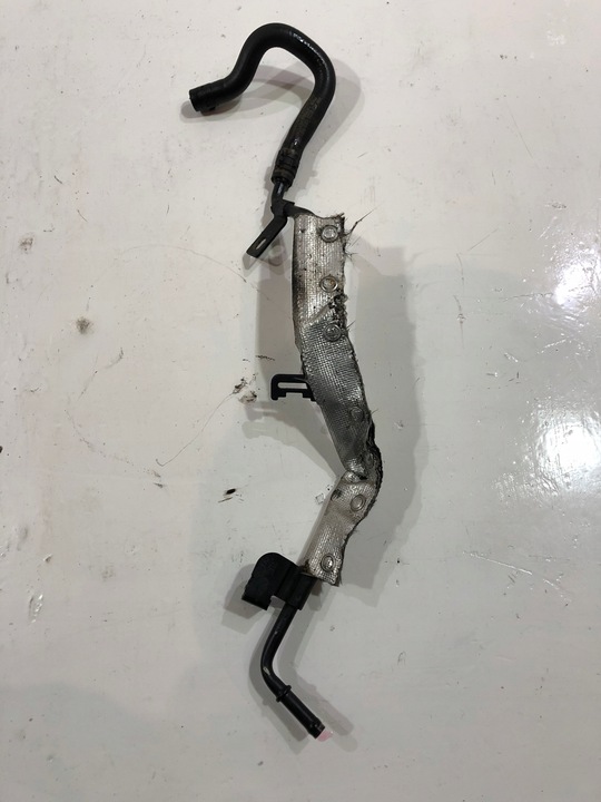 фото №1, Труба шланг води octavia iii 2.0 tdi 04l121070d