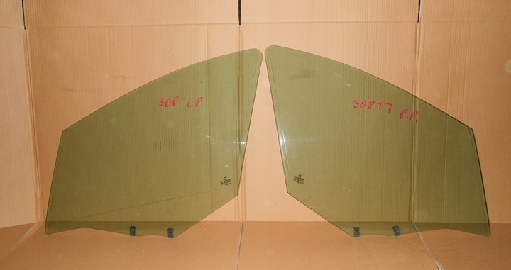 фото №1, Peugeot 308 t7 5d стекло дверь перед 10r