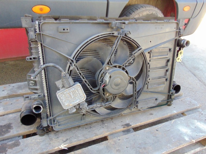 фото №6, Комплект радіатор вентилятор ford s-max mk1 2.2 tdci 175km механічна коробка передач