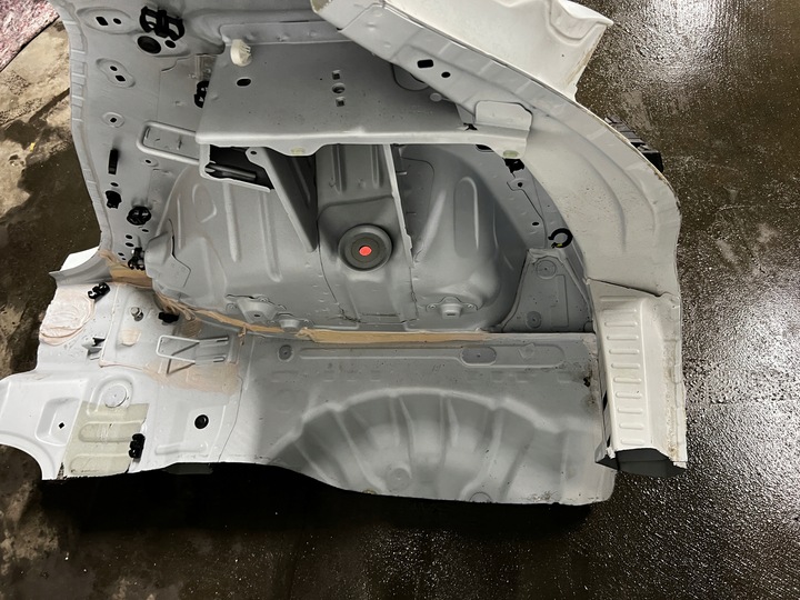 фото №5, Четверть крыло обшивка стойка порог правые зад dacia sandero 2023 iii 3