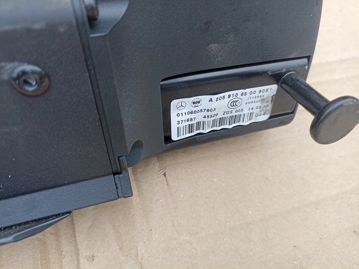 фото №7, Ролета багажника mercedes w205 c-klasa універсал