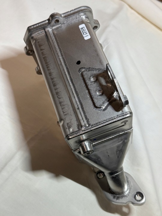 фото №13, Oem номер нова радіатор вихлопних газів egr vw t6 2.0 tdi / man tge 04l131512cf 04l131512t
