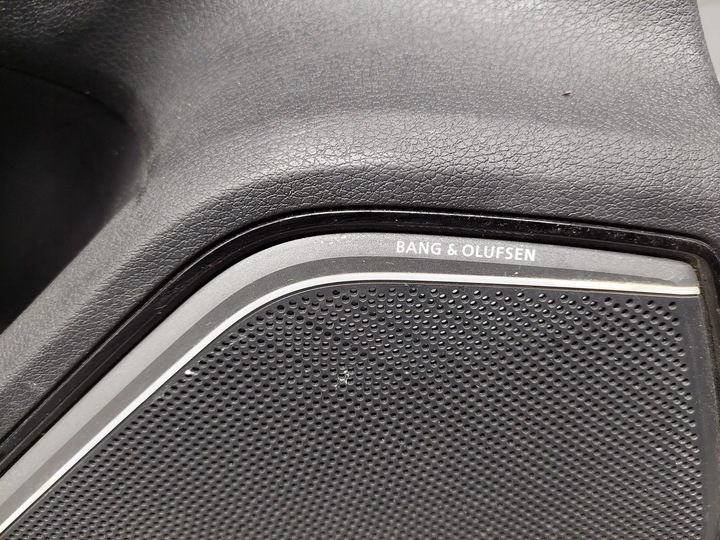 фото №9, Audi a3 s3 8v 8v5867305 зад левая обшивки дверь