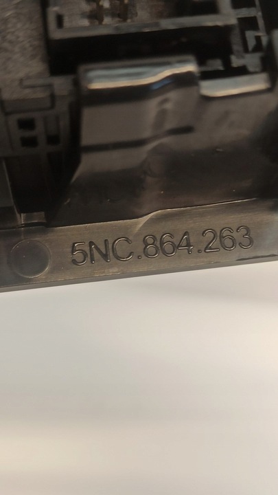 фото №7, Vw tiguan ii рамка mieszka коробки передач 5nc864263