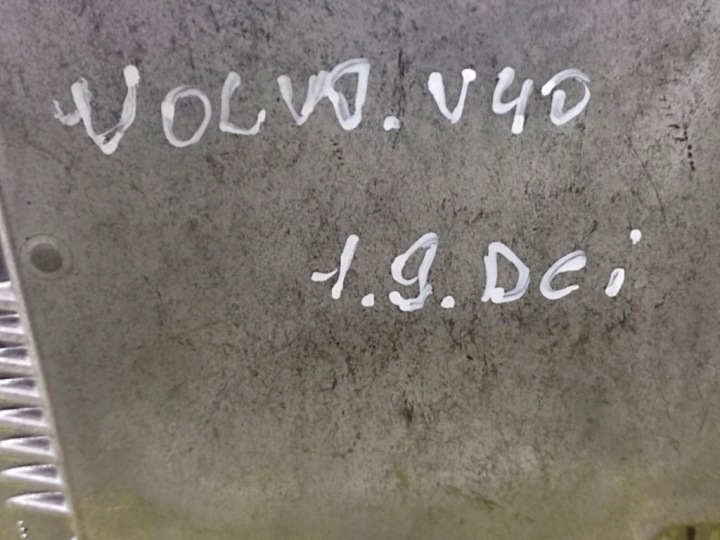 фото №5, Volvo v40 1.9 dci блок управления двигателем (ecu) 0281010440
