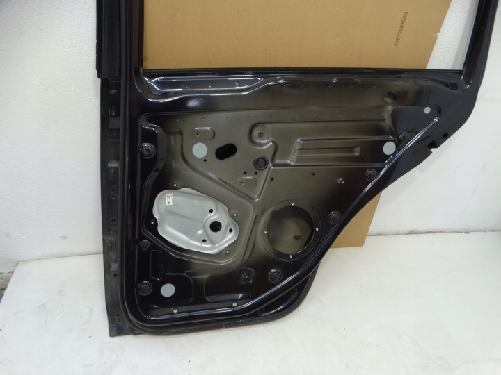 фото №10, Дверь правая зад volkswagen golf vi plus 5m0833310 lc9x 170um