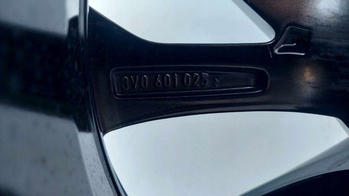 фото №10, Skoda superb iii 3v алюмінієвий диск 18" 2599