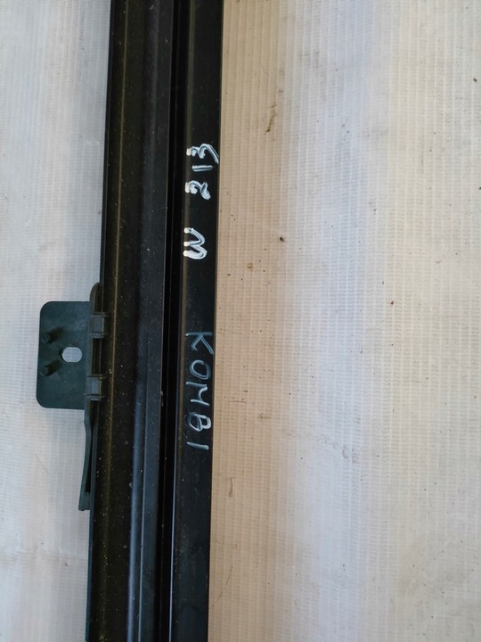 фото №7, Mercedes w213 универсал ролета люк