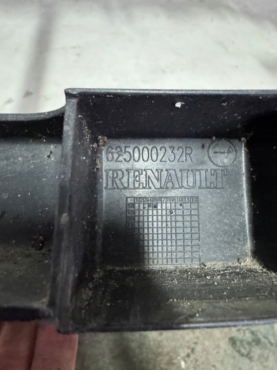 фото №16, Renault master iii 3 рестайлинг 19-24 передняя панель усилитель 625000232r