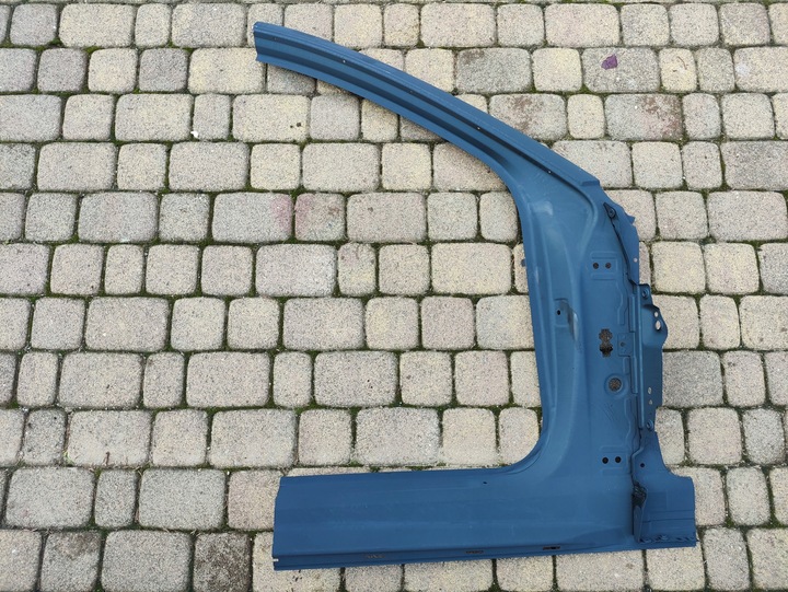 фото №1, Audi a6 c7 4g 11- порог стойка правые обшивка правые