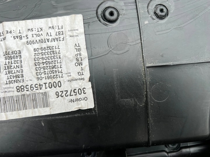 фото №13, Bmw e87 боковина дверь левый перед европа материал