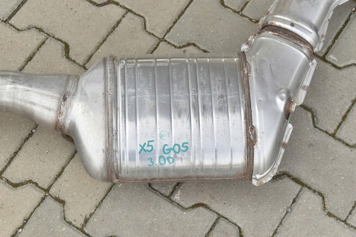 фото №12, Выхлоп катализатор глушитель 8470059 bmw g05 x5 30dx