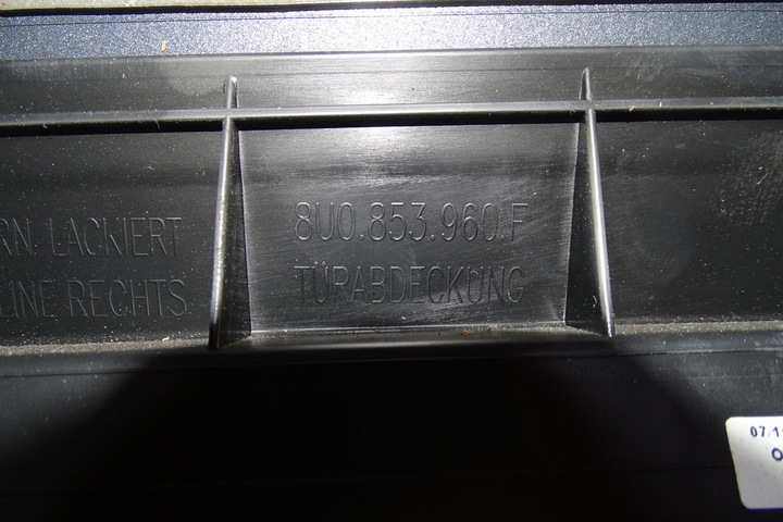 фото №11, Audi q3 8u0 планка дверь нижняя правая передняя оригинал