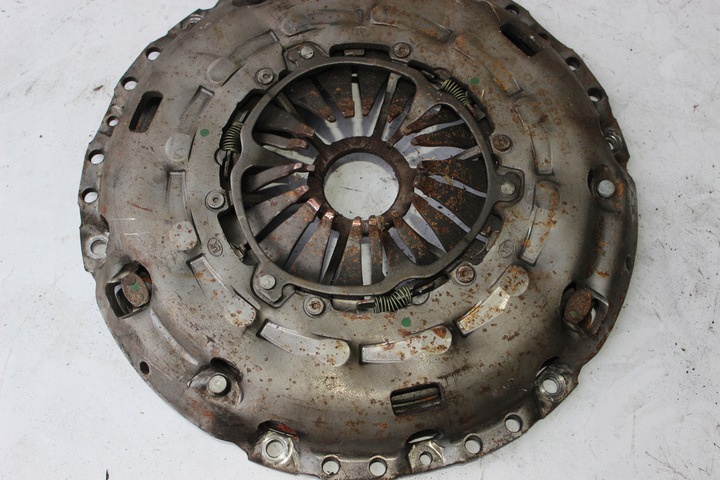 фото №8, Seat vw audi skoda 2.0tdi 140km -зчеплення комплектні 124035410 324035510 luk