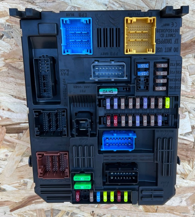 фото №1, Citroen c4 iii модуль bsi 9845141280