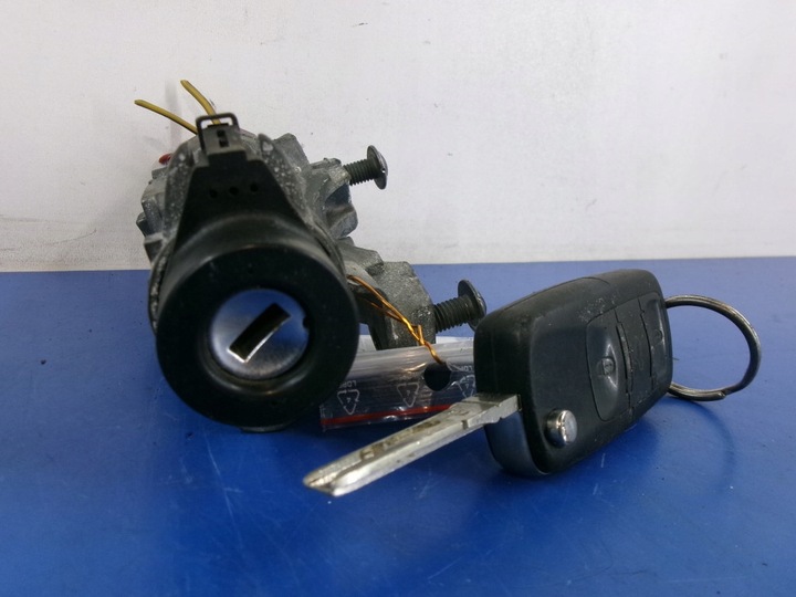 фото №8, Volkswagen passat b5 рестайлинг 2.0 131km замок зажигания. 4b0905851c