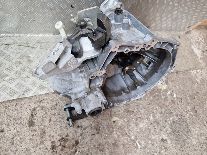 фото №10, Коробка передач коробки передач opel combo e 1.2 turbo