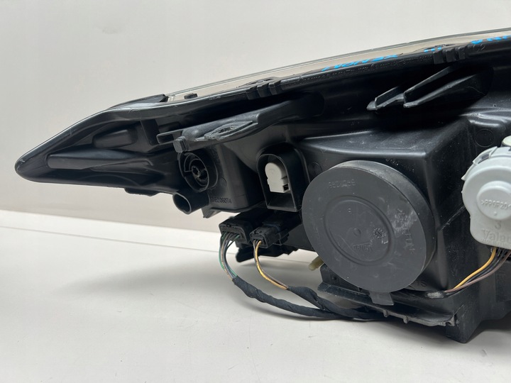 фото №9, Лампа передняя левая renault laguna iii 3 ксенон 260600040r