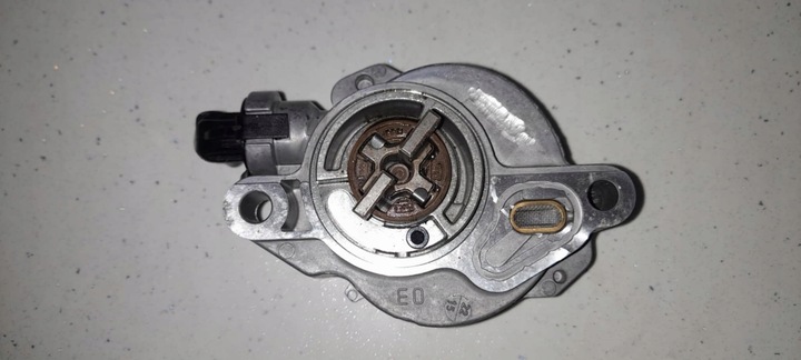 фото №1, Насос prozniowa citroen /peugeot /ford / 1,6 hdi 7.02551.05.0