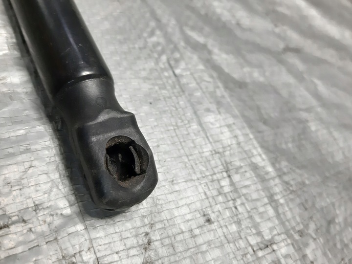 фото №10, Амортизатор крышки багажника mercedes glb x247 580n