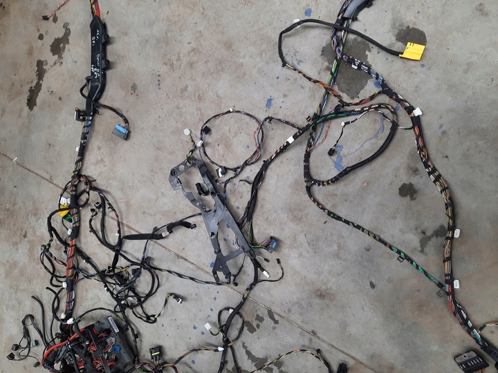 фото №8, Bmw x1 e84 2.0i рестайлинг жгут камеры, интерьера