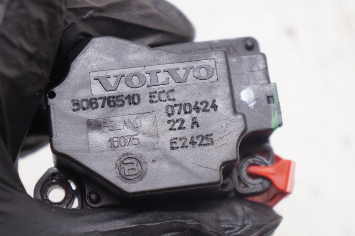 фото №5, Двигунчик клапан повітропровід нагрівача volvo v70 ii s60 i 30676510 ecc
