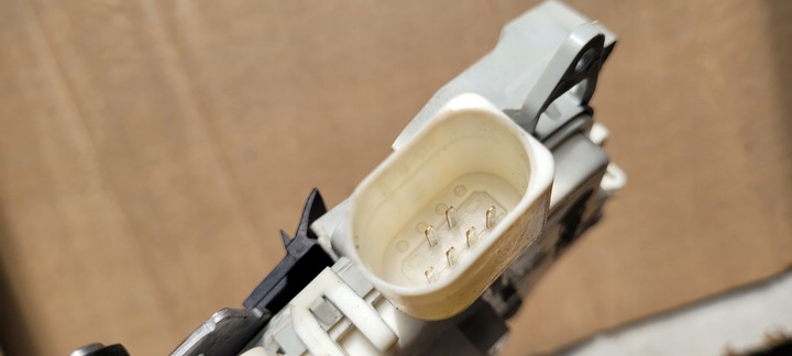 фото №6, S7 4g a7 замок двері лівий перед 6 pin 8j0837015d a6 c7 4g s6