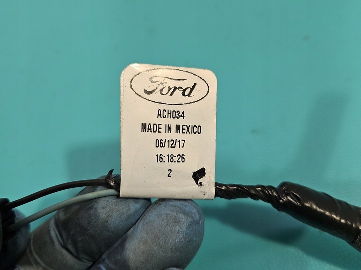 фото №9, Лампа зад крышки правая ford втулка стабилизатора iii 12- usa
