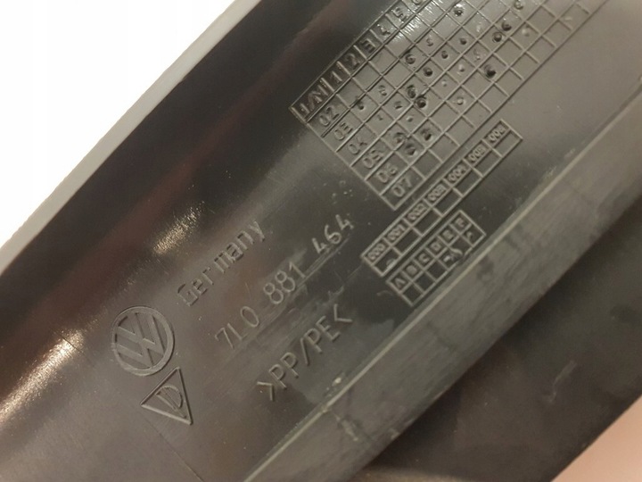 фото №7, Audi q7 porshe cayenne маскировочная накладка направляющей рейка сиденья 7l0881464