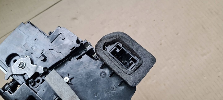 фото №10, Sq8 4m rsq8 q8 замок двері праві зад 9 pin 24r 4k0839016p a6 c8 a7