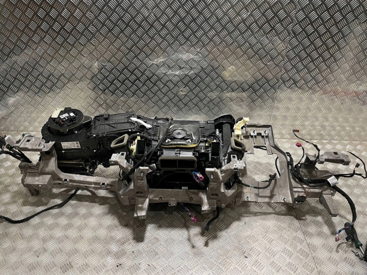 фото №5, Отопитель подача воздуха каркас bmw 5 g30 g31 9868742 европа