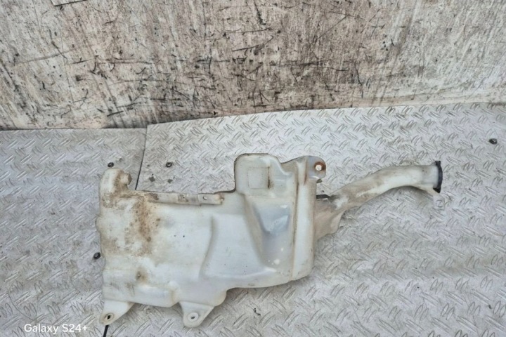 фото №5, Бачок склоомивача toyota rav 4 ii _a2_ 060851045 2.0l дизель 85kw