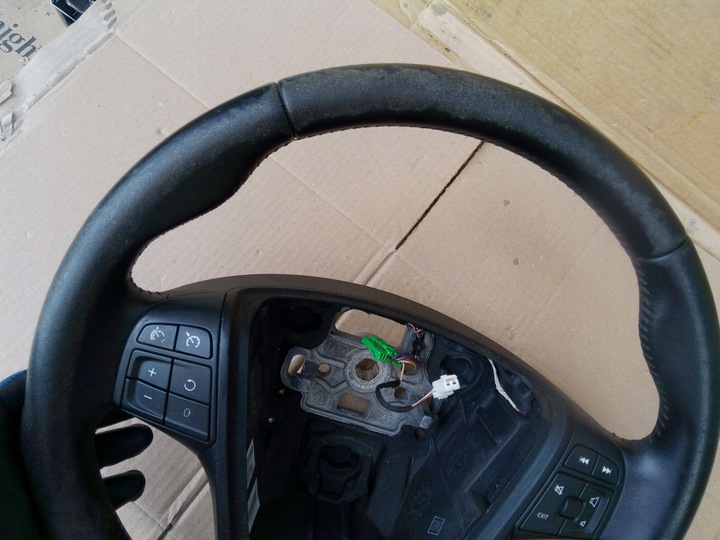 фото №6, Volvo xc60 volvo s60 10-18 руль кожаный мультифункция 34220710a e