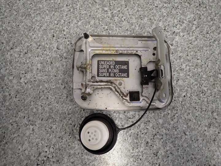 фото №4, Nissan micra k13 10- крышка заливка топлива