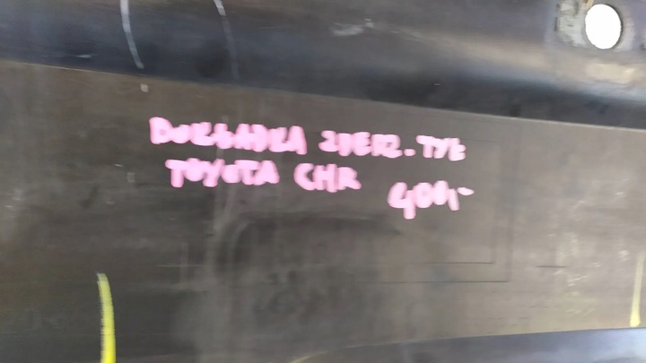 фото №8, Накладка спойлер бампера зад toyota chr c-hr