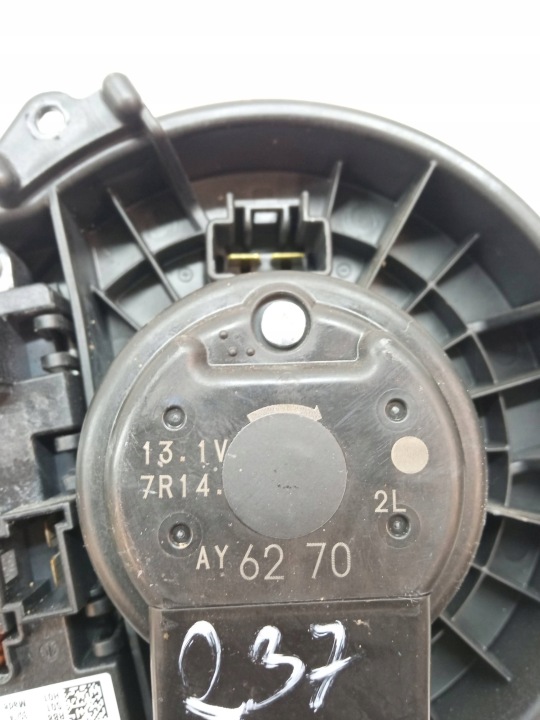 фото №10, Подача воздуха воздуховод резистор eu aa0176004910 f011500111 jeep cherokee v
