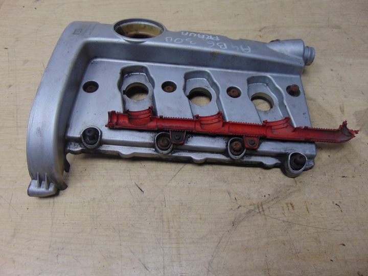 фото №6, Кришка клапанів головки audi a4 b6 3.0 v6