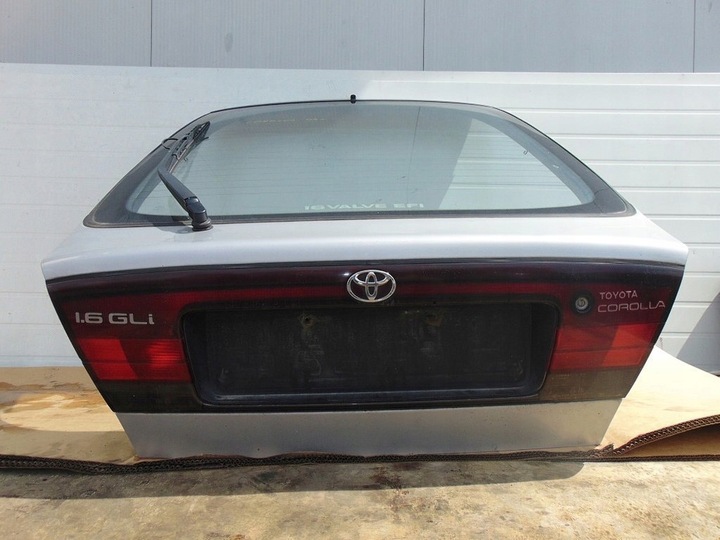 фото №5, Toyota corolla e10 liftback крышка багажника накладка