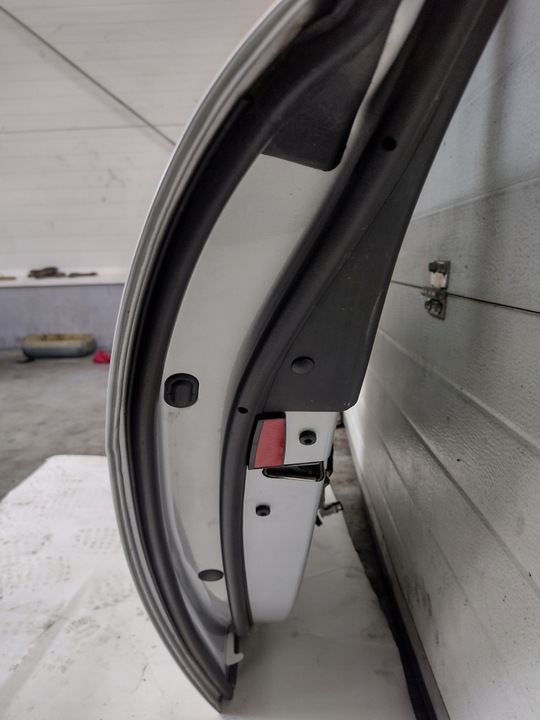 фото №8, Дверь зад левый bmw 7 e65 титан серебро 354