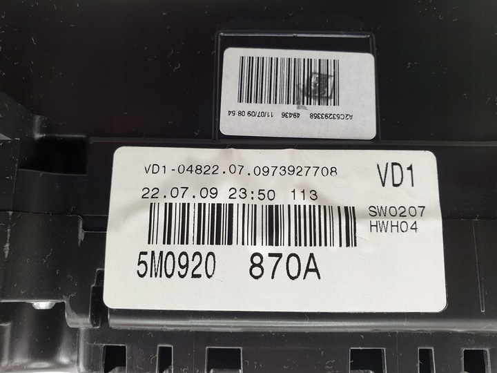 фото №5, Спідометр  vw golf v plus 1.4 tsi 5m0920870a європа