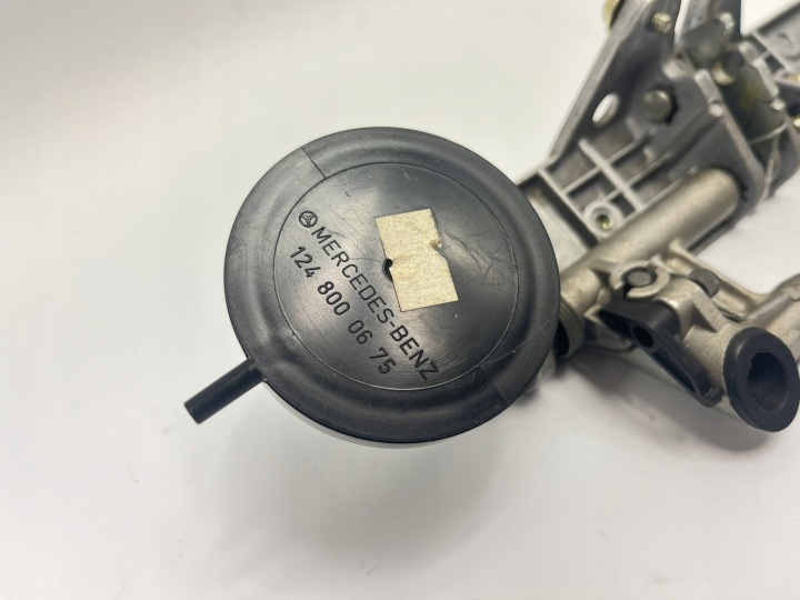фото №9, Механизм obalania подголовник mercedes w124 sedan купе 2029700025 1248000675