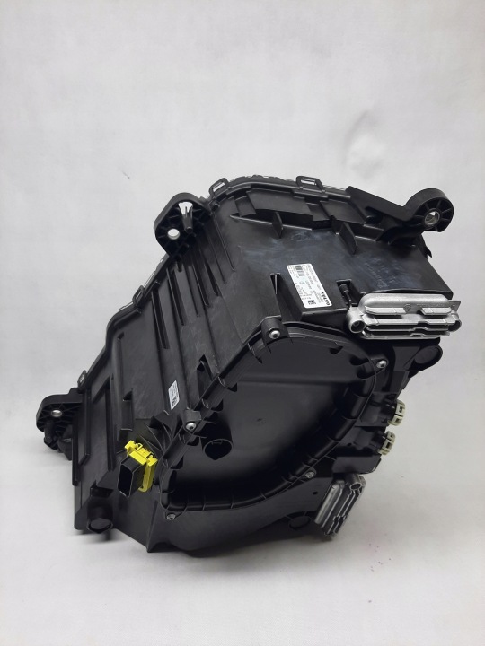 фото №14, Volvo fmx лампы фары новое 23752809 23752806