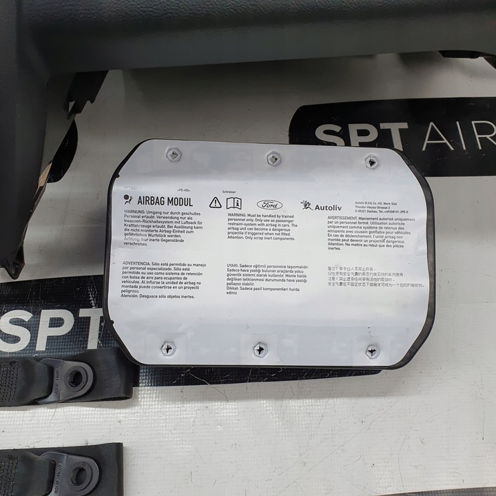 фото №8, Focus mk3 iii 3 панель консоль подушки ремни подушка безопасности