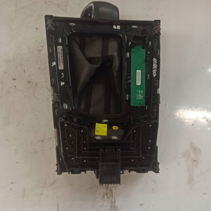 фото №15, Skoda kodiaq ручка чехол селектор передач 566713203a