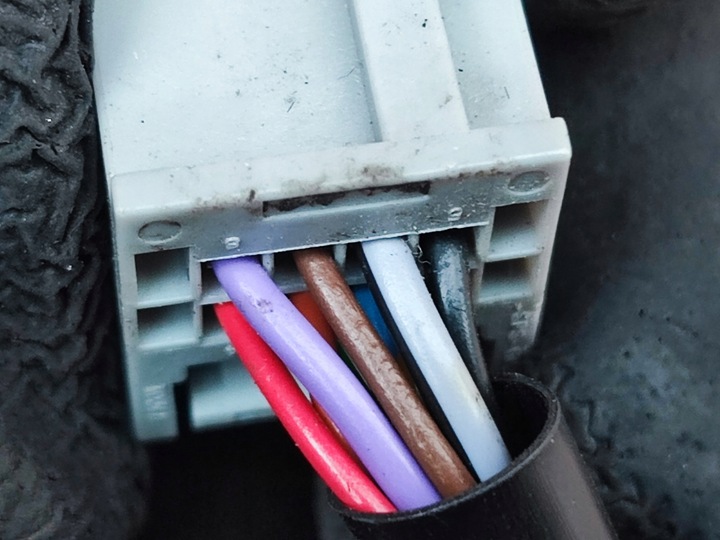 фото №13, Ford kuga mk1 2.0 tdci дзеркало праві 58 пошкоджені 9 контактів електричні