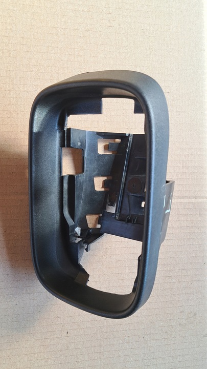 фото №1, Рамка зеркало левая volvo v50 s40 ii 3004-079