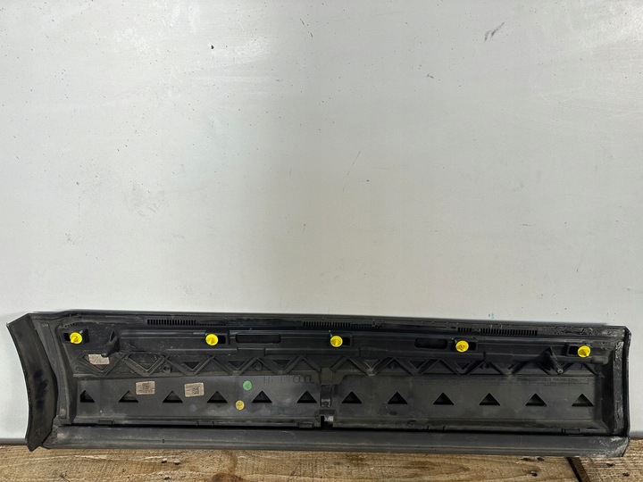 фото №4, Планка двері зад задня ліва audi q8 4m8 4m8853969b зчеплення