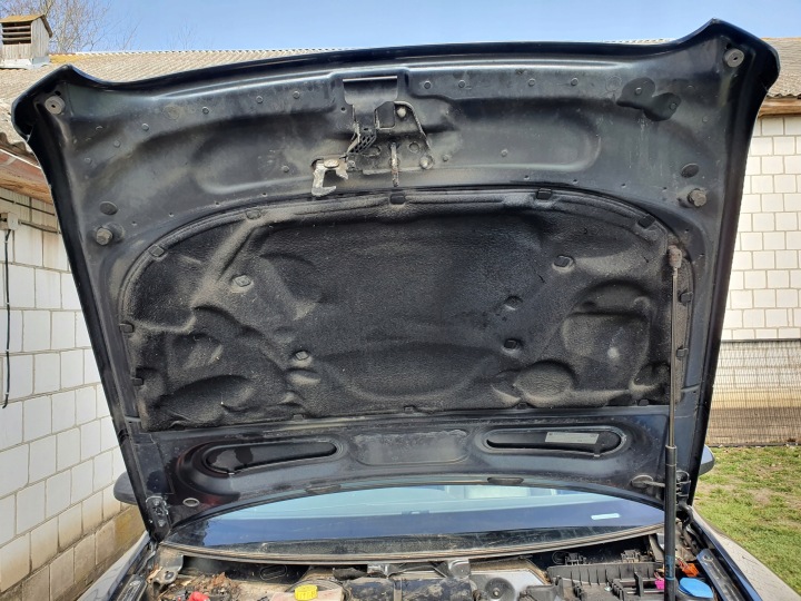 фото №5, Капот кришка двигуна audi a6 c6 2006r lz7r