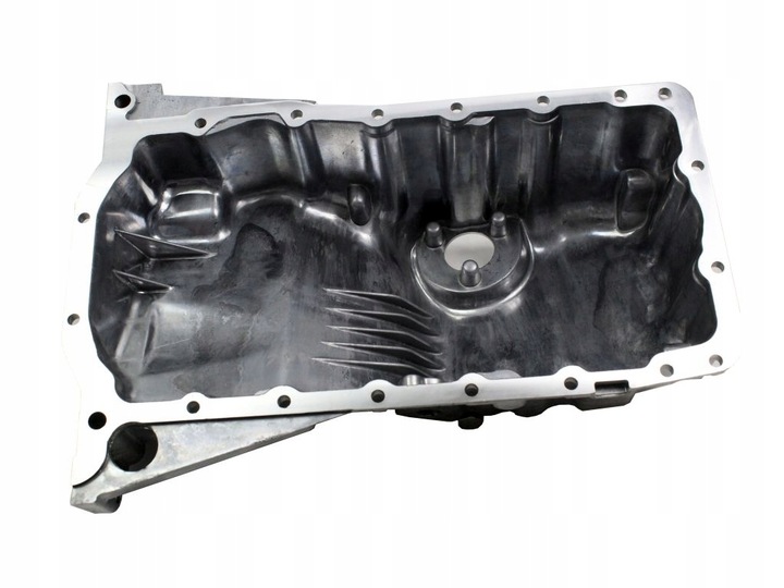 фото №1, Піддон масляна audi a4 b5 b6 b7 a6 c5 passat b5 superb 1.6 1.9 tdi