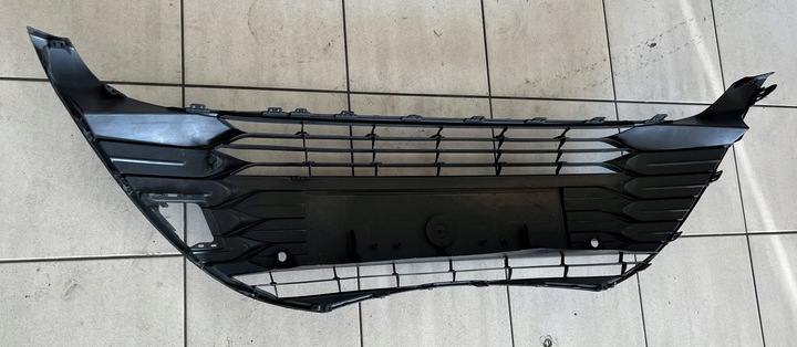 фото №10, Toyota yaris iii рестайлинг 17-20 решётка радиатора решётка бампера передней перед